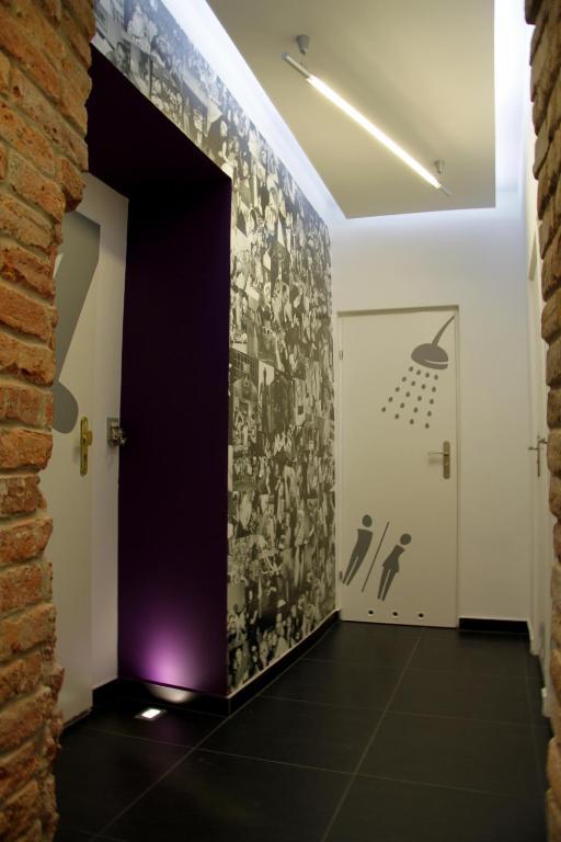 Greg&Tom Party Hostel Красков Екстериор снимка