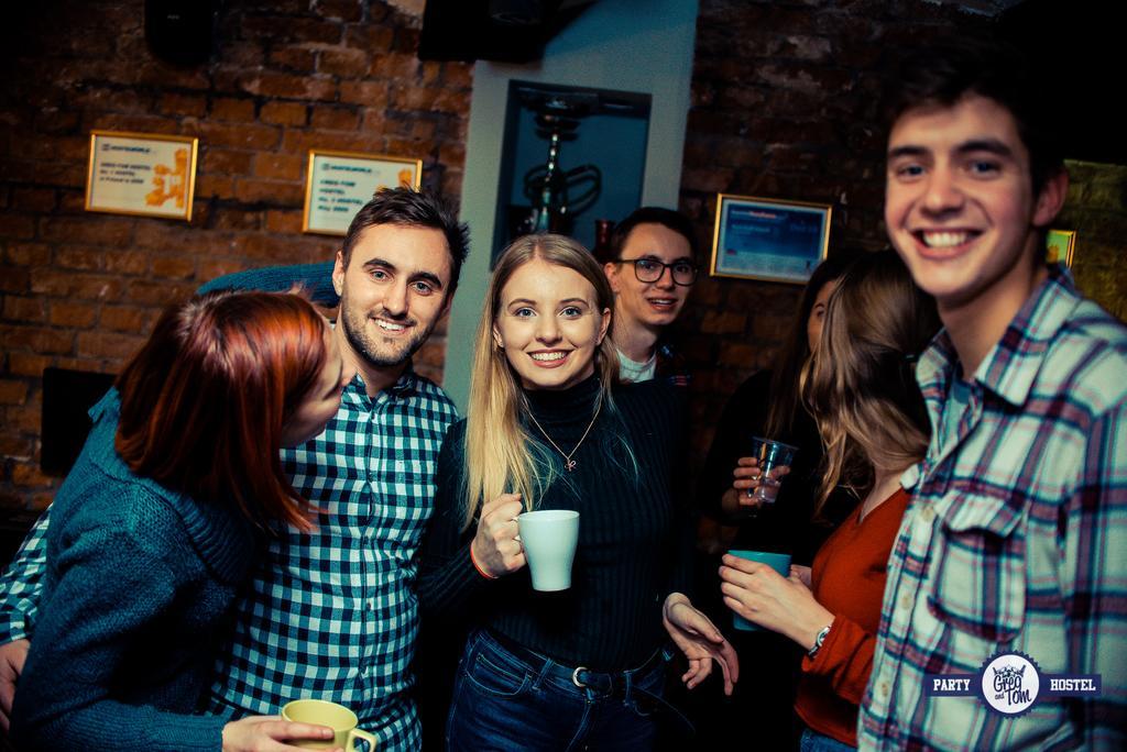 Greg&Tom Party Hostel Красков Екстериор снимка
